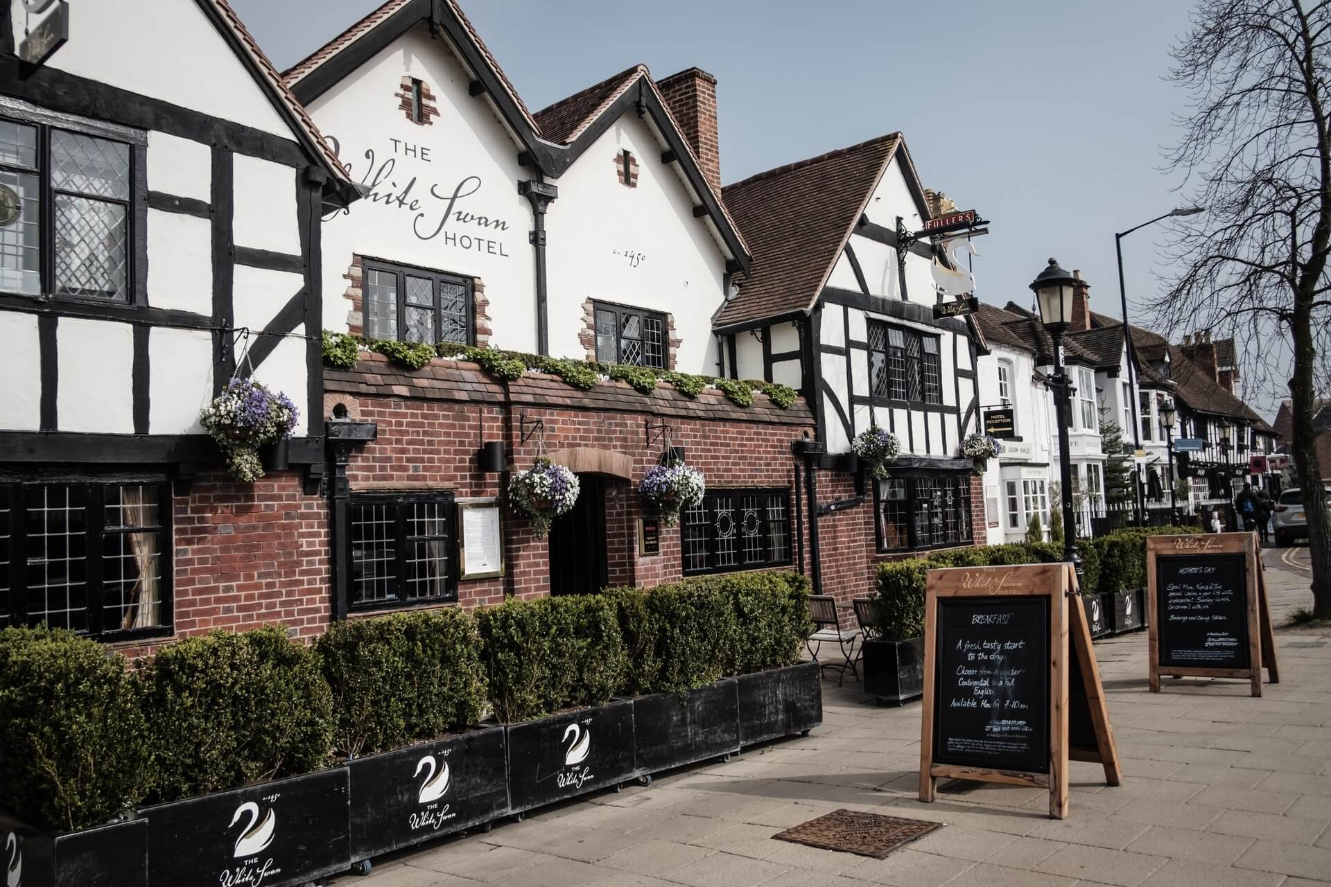 The White Swan Hotel, Stratford